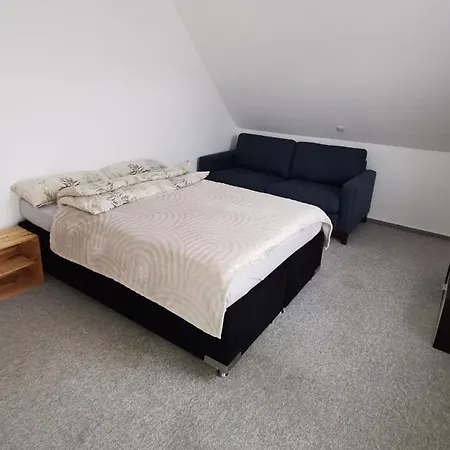 Lounge House * Burgau